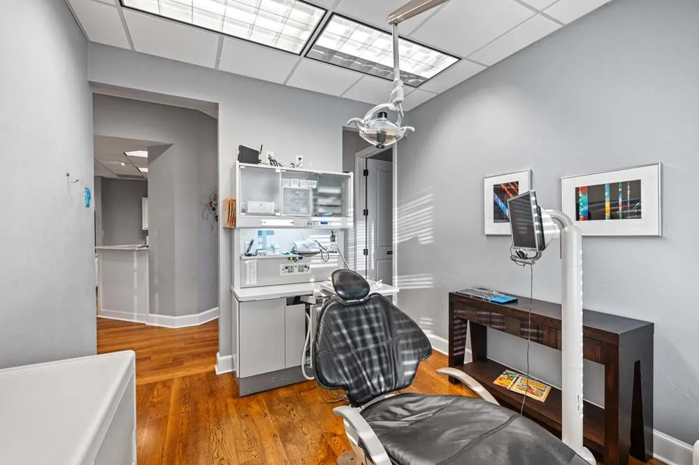 dana office 01